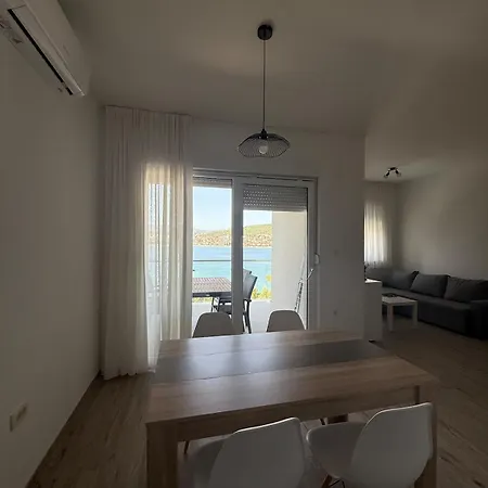 Seaesta Andrea Apartment Trogir