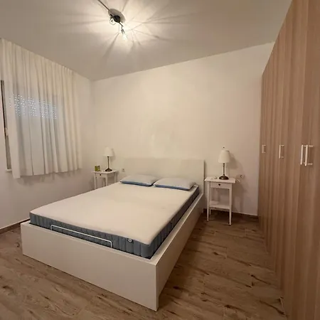 Apartment Seaesta Andrea Trogir